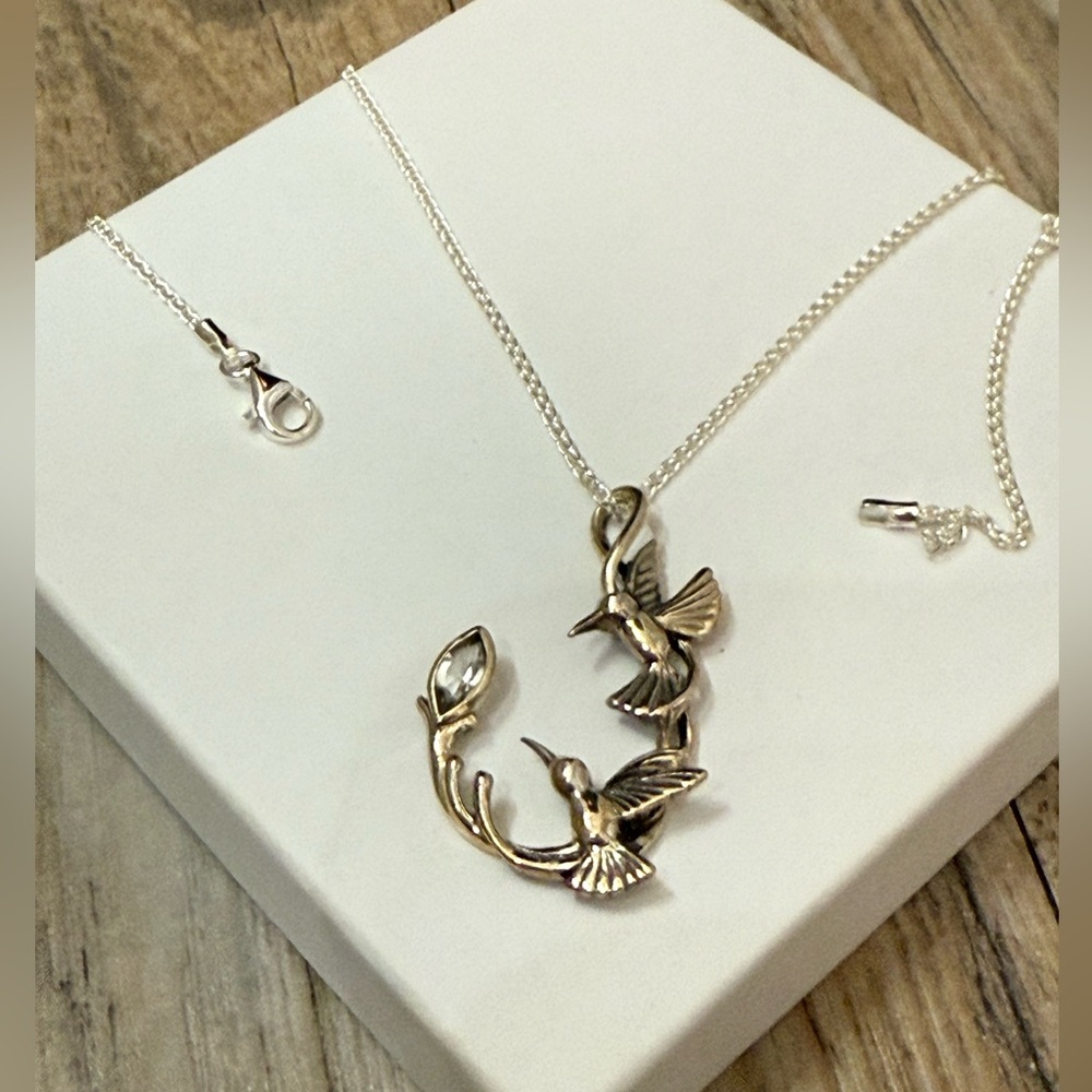 Elegant Silver Hummingbird Pendant Necklace